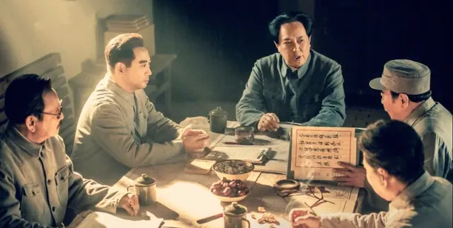 央视八套4月29日七剧连播，赵文卓唐国强王劲松同日亮相 相关图片