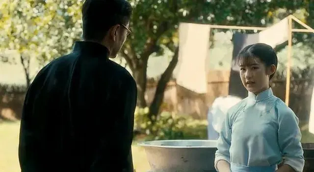 张熙唯凭《八千里路云和月》四宝角色出圈，12岁童星引发行业关注 相关图片