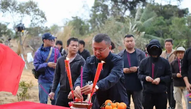 微电影《我的马鞍岭》五一档线上走红，聚焦马鞍岭阻击战 资讯配图