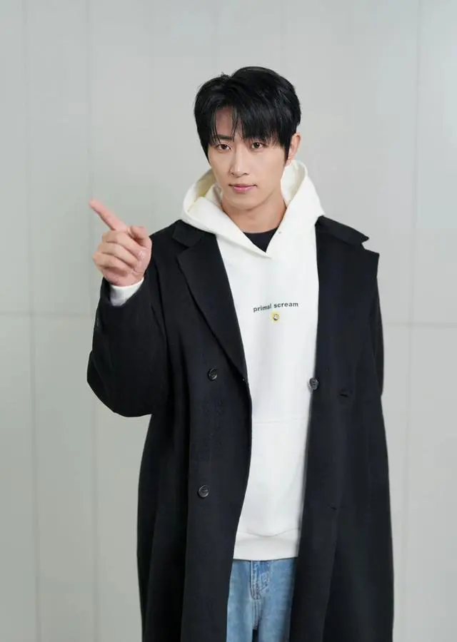 王凯沐登顶红果演员榜第七热度575万主演短剧超50部 资讯配图 王凯沐登顶红果演员榜第七热度575万主演短剧超50部 资讯配图